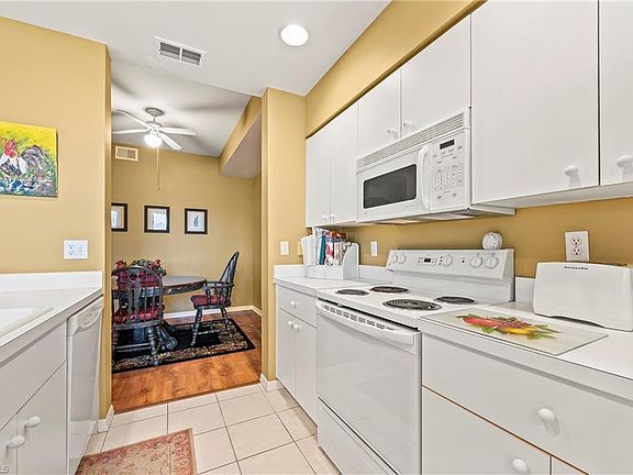 4th image of 9350 Highland Woods BLVD #4106