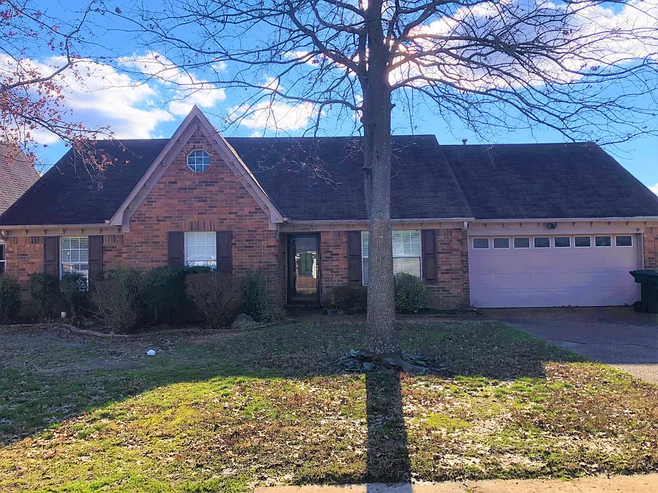 1509 Wolf Ridge Dr