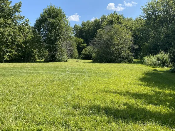 2N391 Beith Rd, Elburn, IL 60119