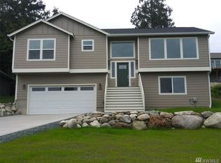 144 Fletcher Pl, Coupeville, WA 98239