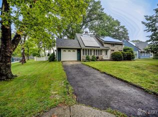 901 Milton Blvd, Rahway, NJ 07065