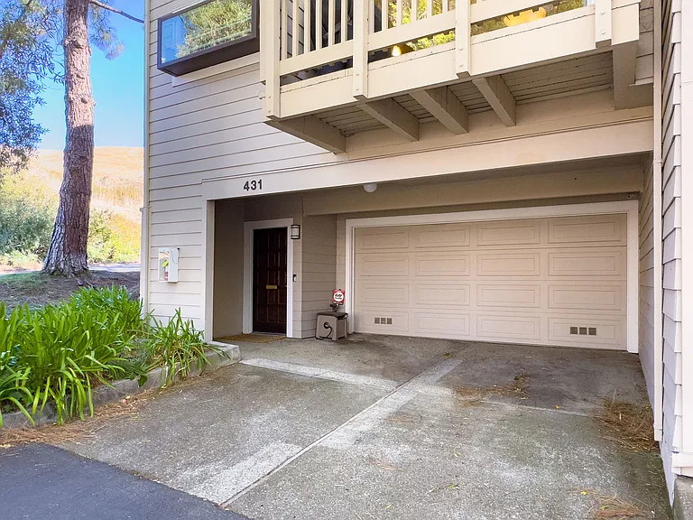 431 Woodminster Dr #1 — Photo 23