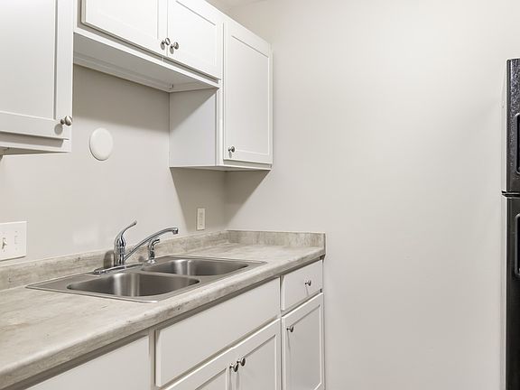 5th image of 10300 W Dean Rd APT 103