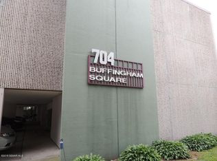 704 E Center St APT 203, Rochester, MN 55904