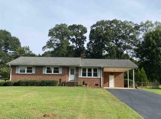 140 Clearwater Ave, Inman, SC 29349