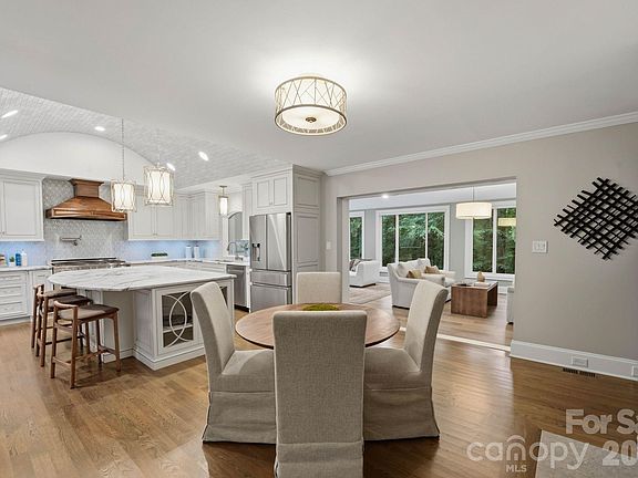 5th image of 5023 Gorham Dr