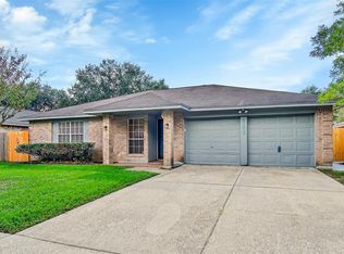 21015 Waymare Ln, Spring, TX 77388