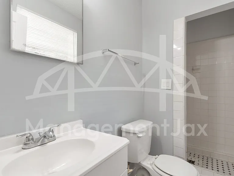 3362 Lowell Ave — Photo 9
