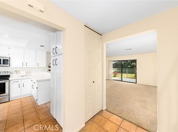 5th image of 605 E Palm Ave