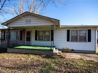 3177 Morganton Blvd SW, Lenoir, NC 28645
