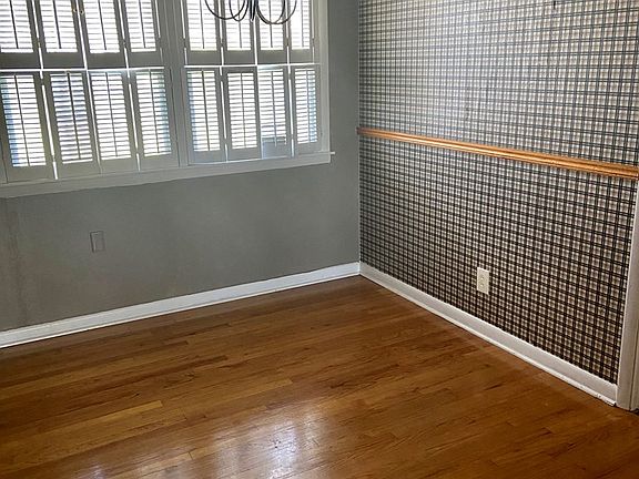 5th image of 1534 Corum Dr