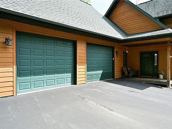 4th image of 23582 Clam Lake Road