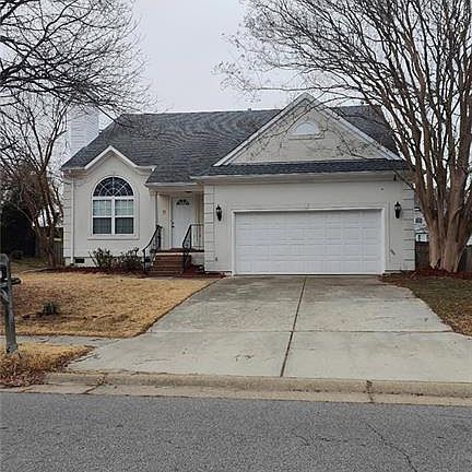 4th image of 6801 Ivanhoe Ct