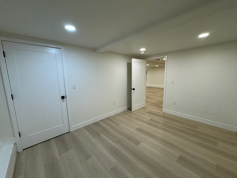 7570 Snow Ave — Photo 39