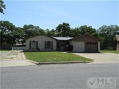 1st image of 3308 Woodthrush Ln
