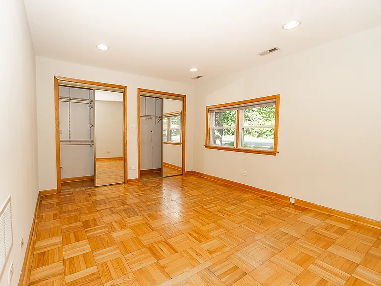 4N036 Wood Dale Rd — Photo 9