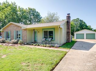 12116 Red Hickory Ln, Charlotte, NC 28273