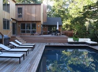 1 Longwoods Ln, East Hampton, NY 11937