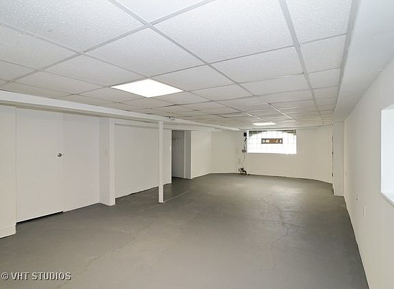 5th image of 7826 W Elmgrove Dr