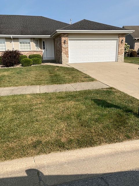 1st image of 1700 Mid Court Dr
