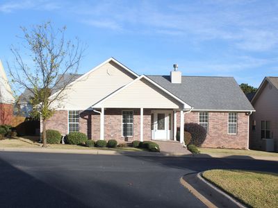8 Graham Gardens Ln, Hot Springs, AR, 71901