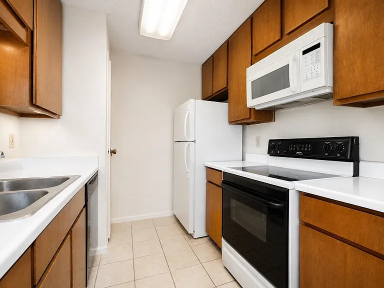 7900 N Stadium Dr #22 — Photo 14