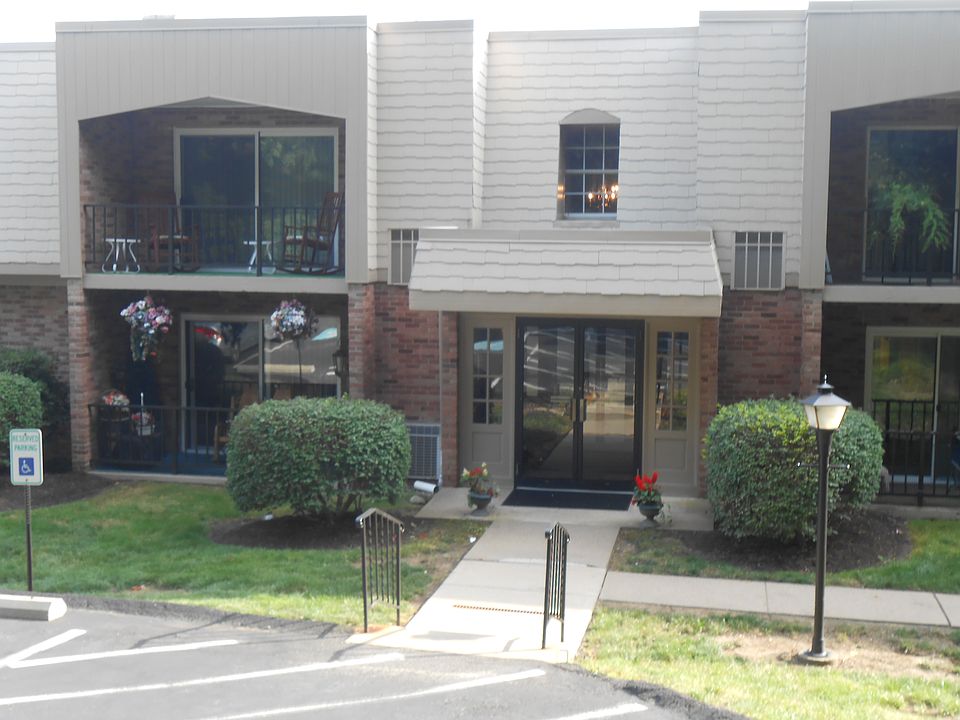 1st image of 604 Calais Dr APT 1111