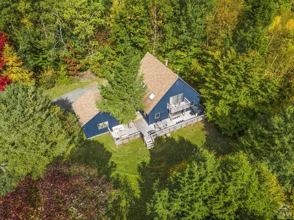 12 Blackberry Drive, Jewett, NY 12444
