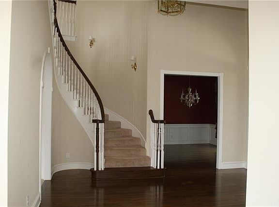 5th image of 5012 Sail Creek Dr