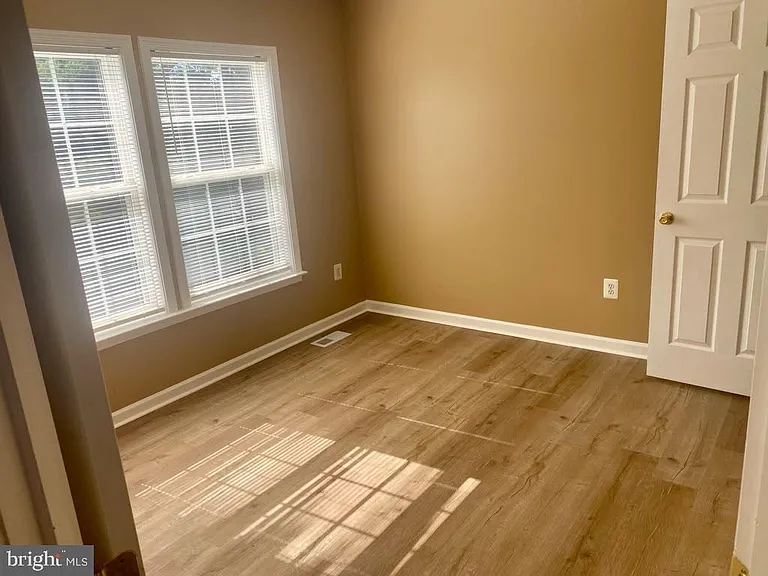 14108 Shelby Cir — Photo 12