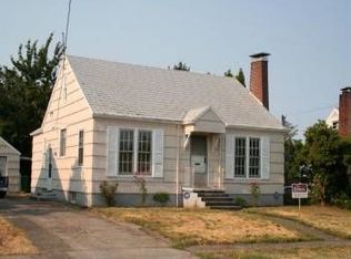 8321 NE Hassalo St, Portland, OR