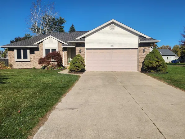 11174 Garden Rdg, Freeland, MI 48623