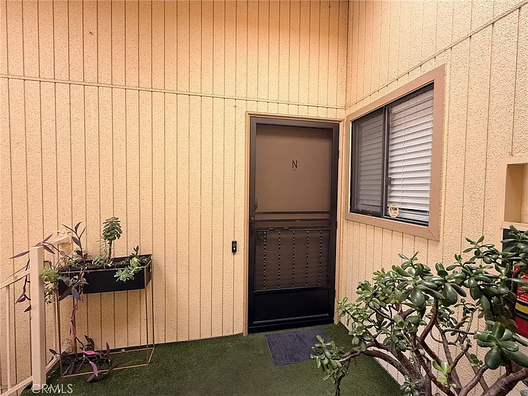 861 Ronda Mendoza #N — Photo 3