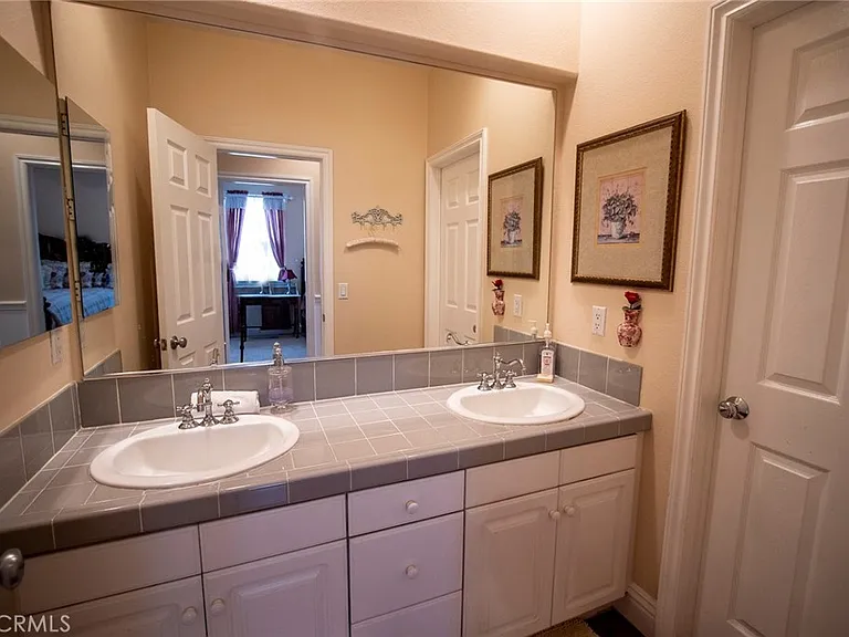 27016 Island Rd — Photo 42