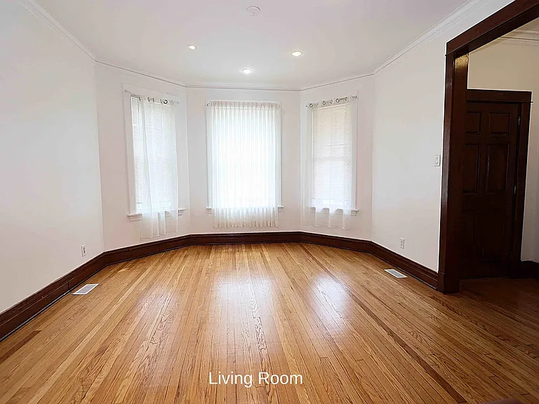 3328 W Cuyler Ave #1 — Photo 10