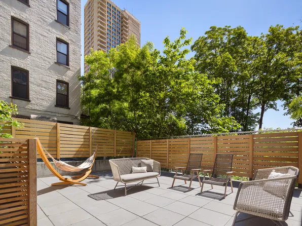 111 Montgomery Street B1 image 1 of 17