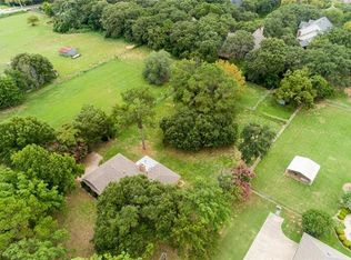 717 Beverly Dr, Colleyville, TX 76034