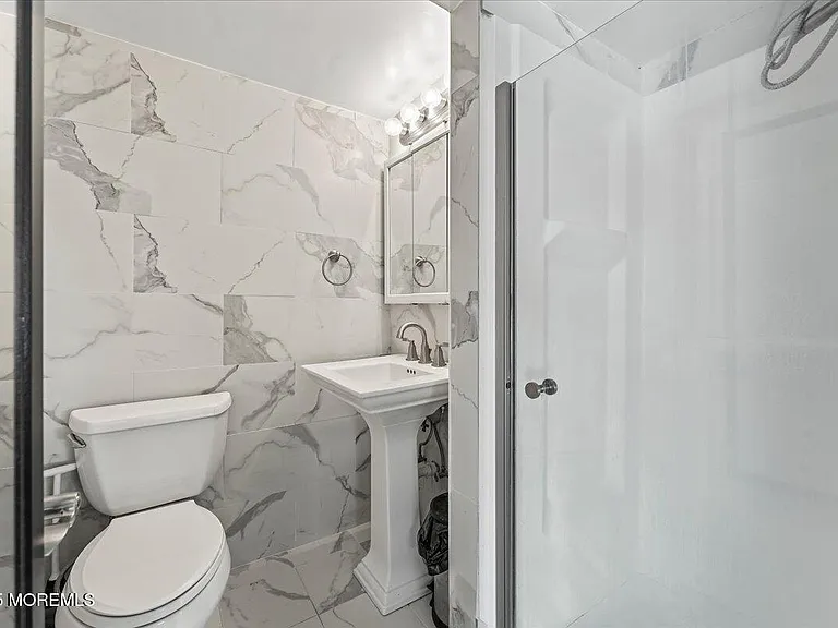 273 N 12th St #1 — Photo 12