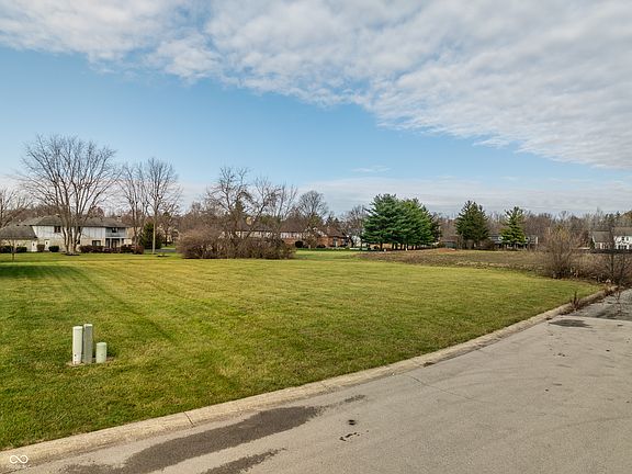 5th image of 7780 Perrier Dr
