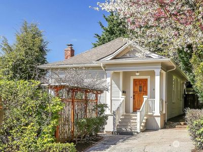 914 W Garfield Street, Seattle, WA, 98119