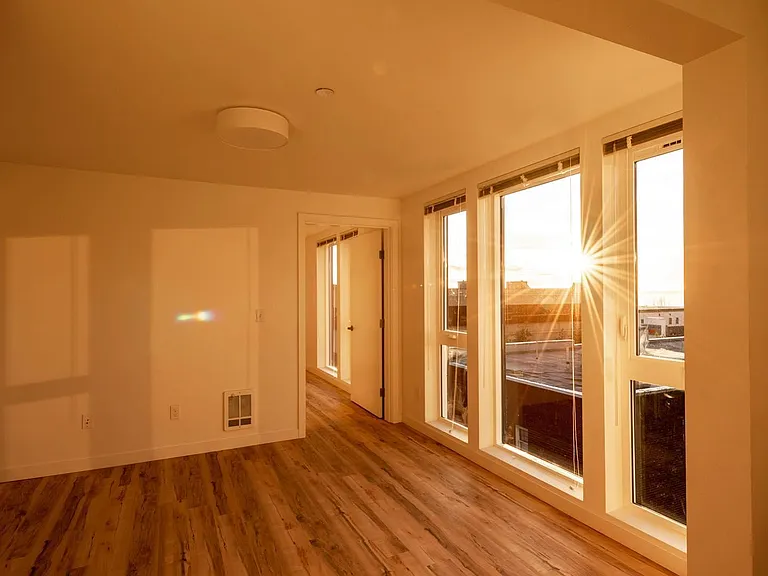 Russo Apartments — Photo 19