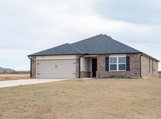 5568 Bent Creek Rd, Shawnee, OK 74804