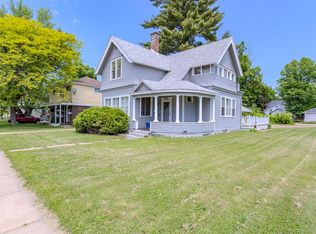 305 N Center Ave, Merrill, WI 54452