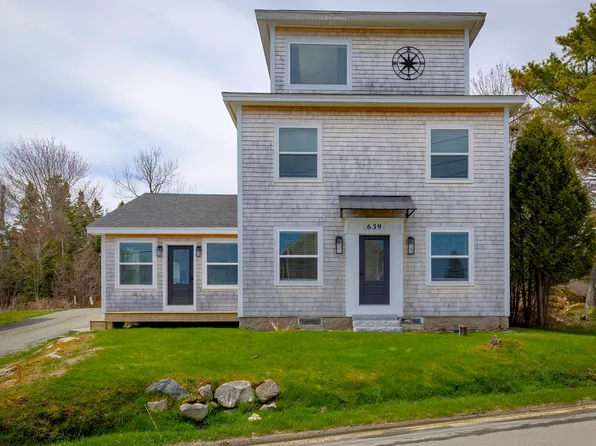 639 Corea Road, Gouldsboro, ME 04607