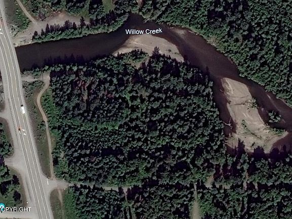 3rd image of 33921 W Parks Hwy