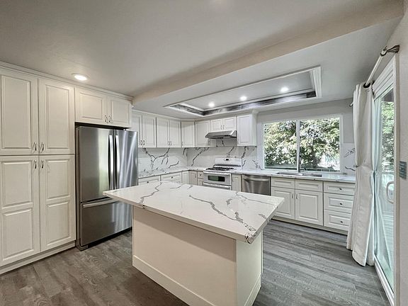 2nd image of 2136 Wilmington Dr