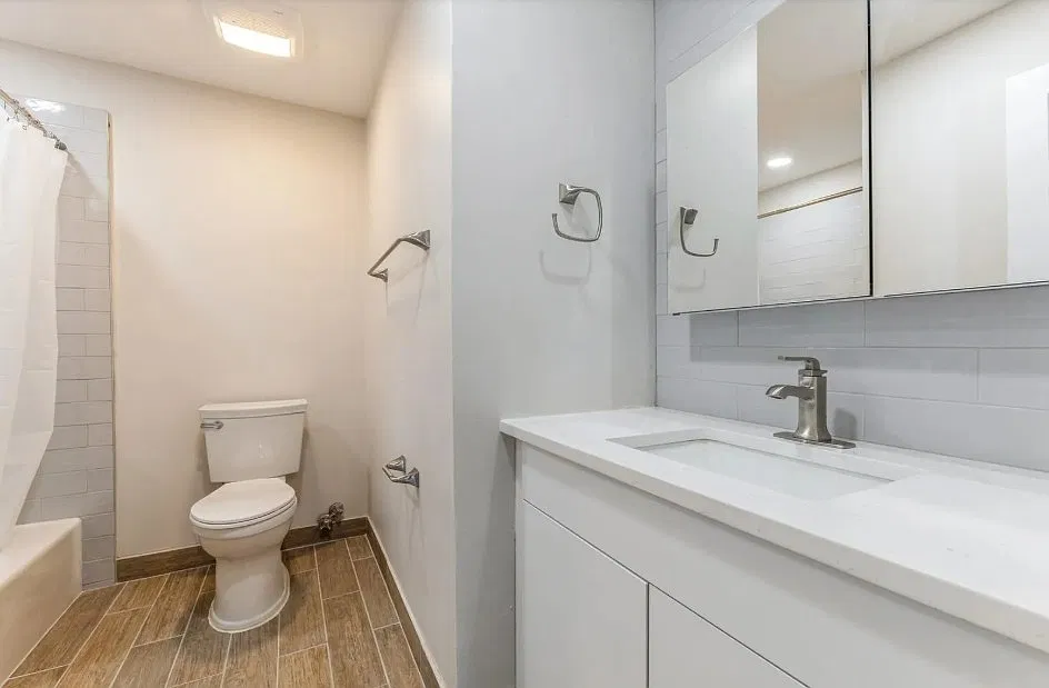 1 bed, 1250 sqft, $4,200 — Photo 4