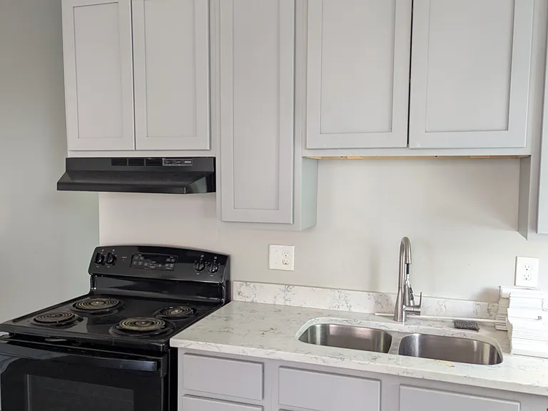 271 Mohawk St #3 — Photo 3