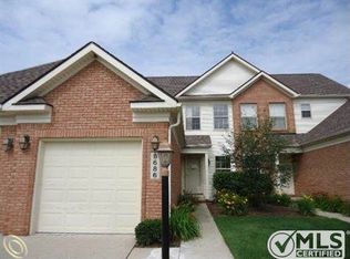 8686 Ironwood Dr, Belleville, MI 48111