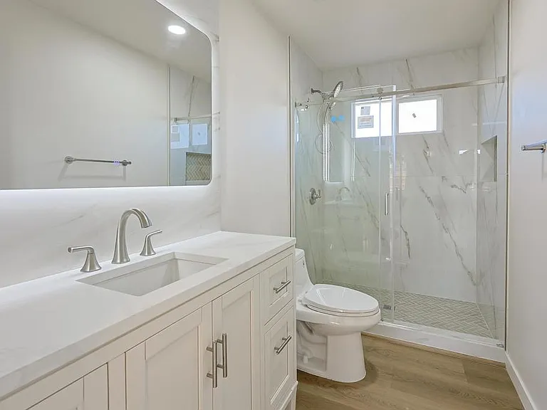 5740 Midwick St — Photo 10